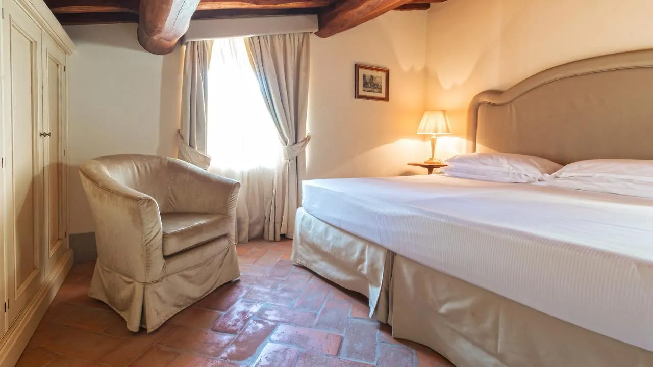 Badia Di Campoleone Villa Arezzo Italy