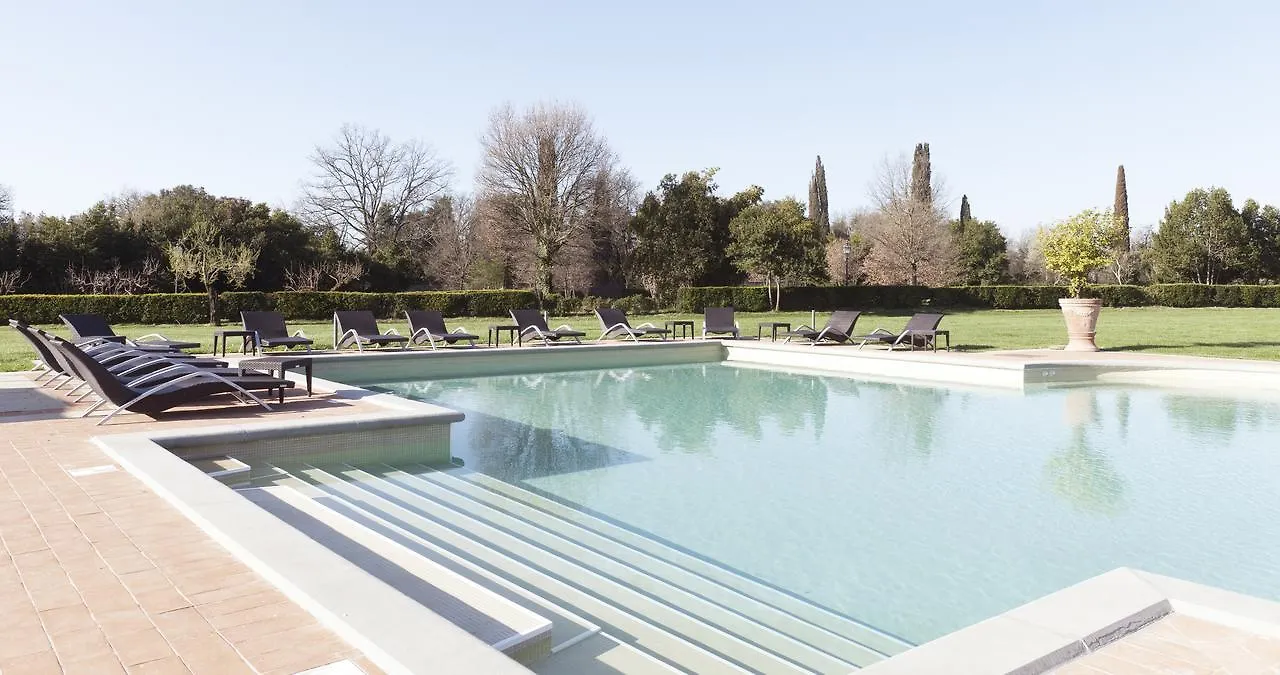 Badia Di Campoleone Villa Arezzo Farmház