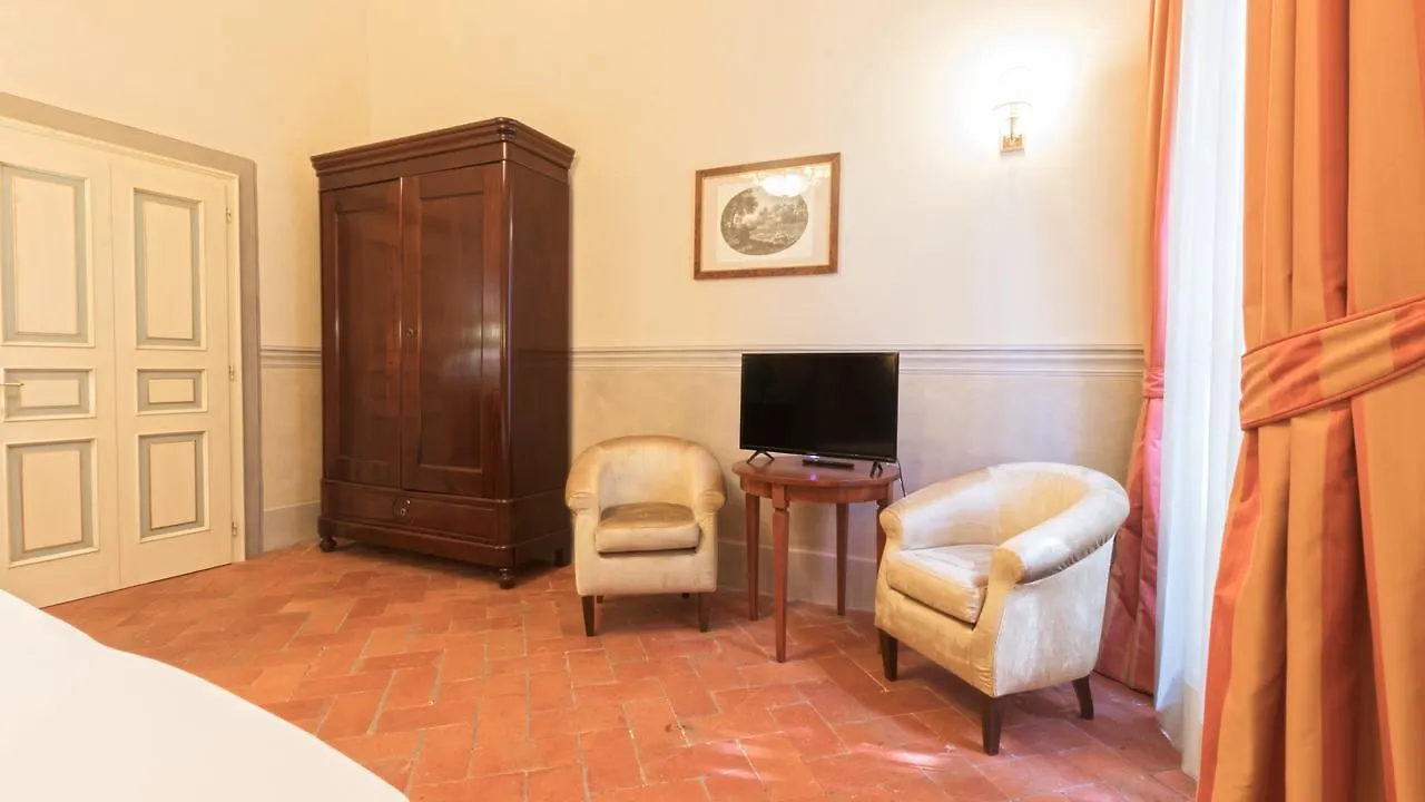 Badia Di Campoleone Villa Arezzo Farmház